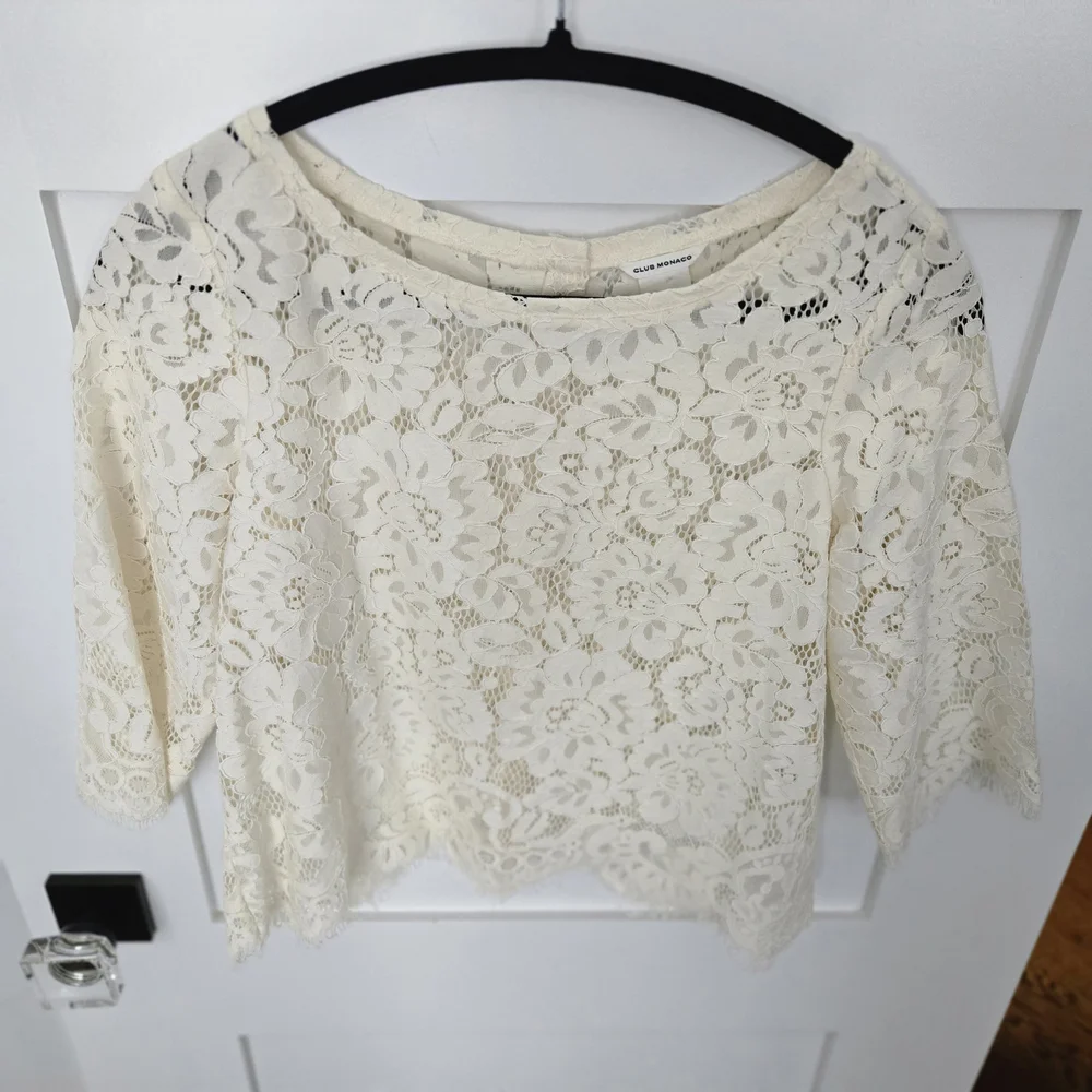Club Monaco Cream Lace Top With Unfinished Scalloped Edges 3/4 Sleeeve Size XS